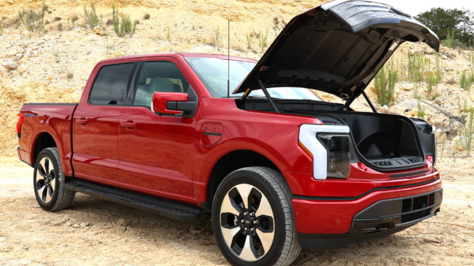 F150 Lightning Ford's Electric Pickup Truck. Cars Booster